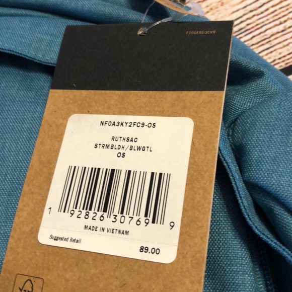 The North Face 31.5L Ruthsac Backpack NWT - Picture 5 of 12